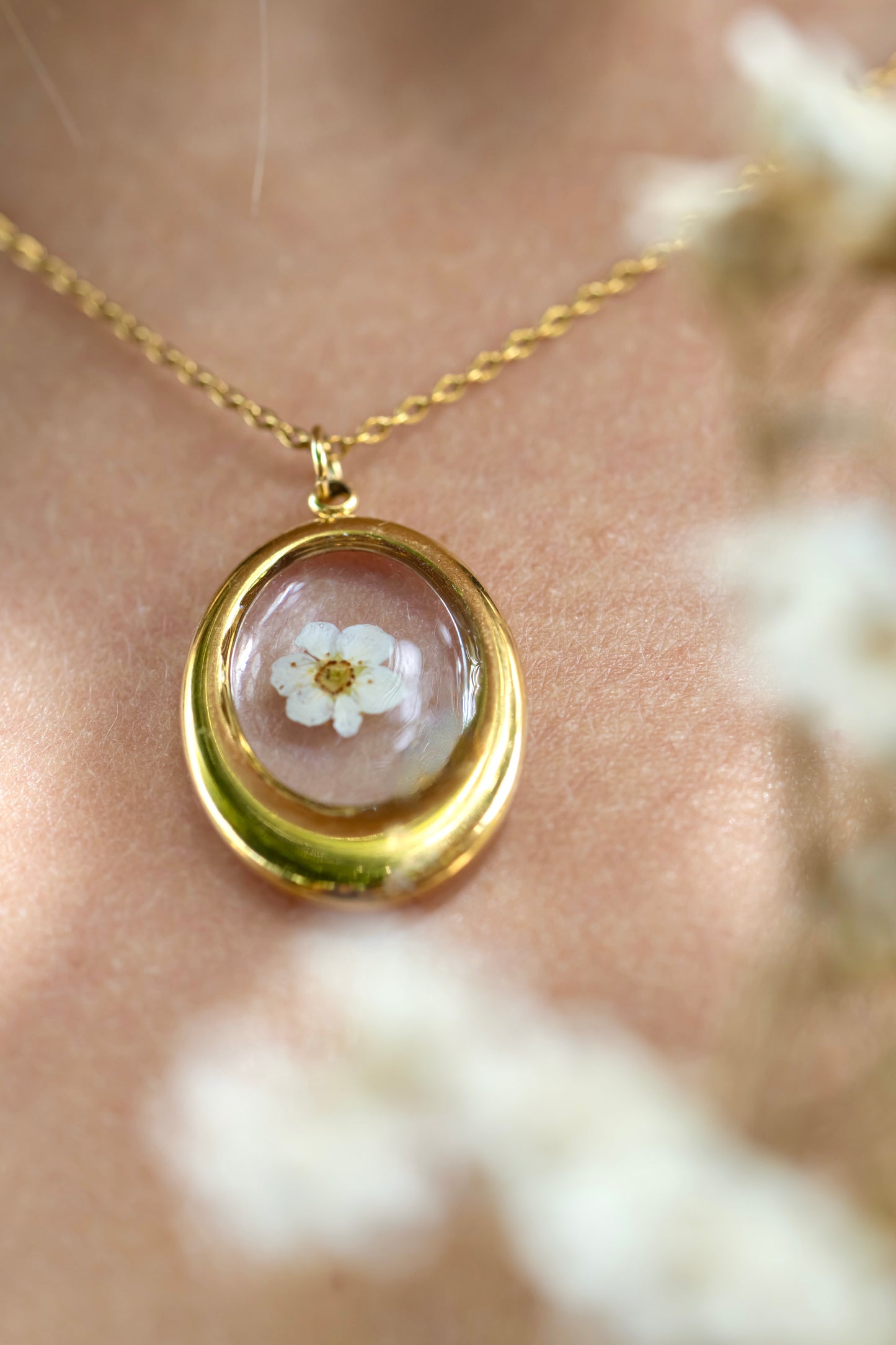 Collana Spirea Alba